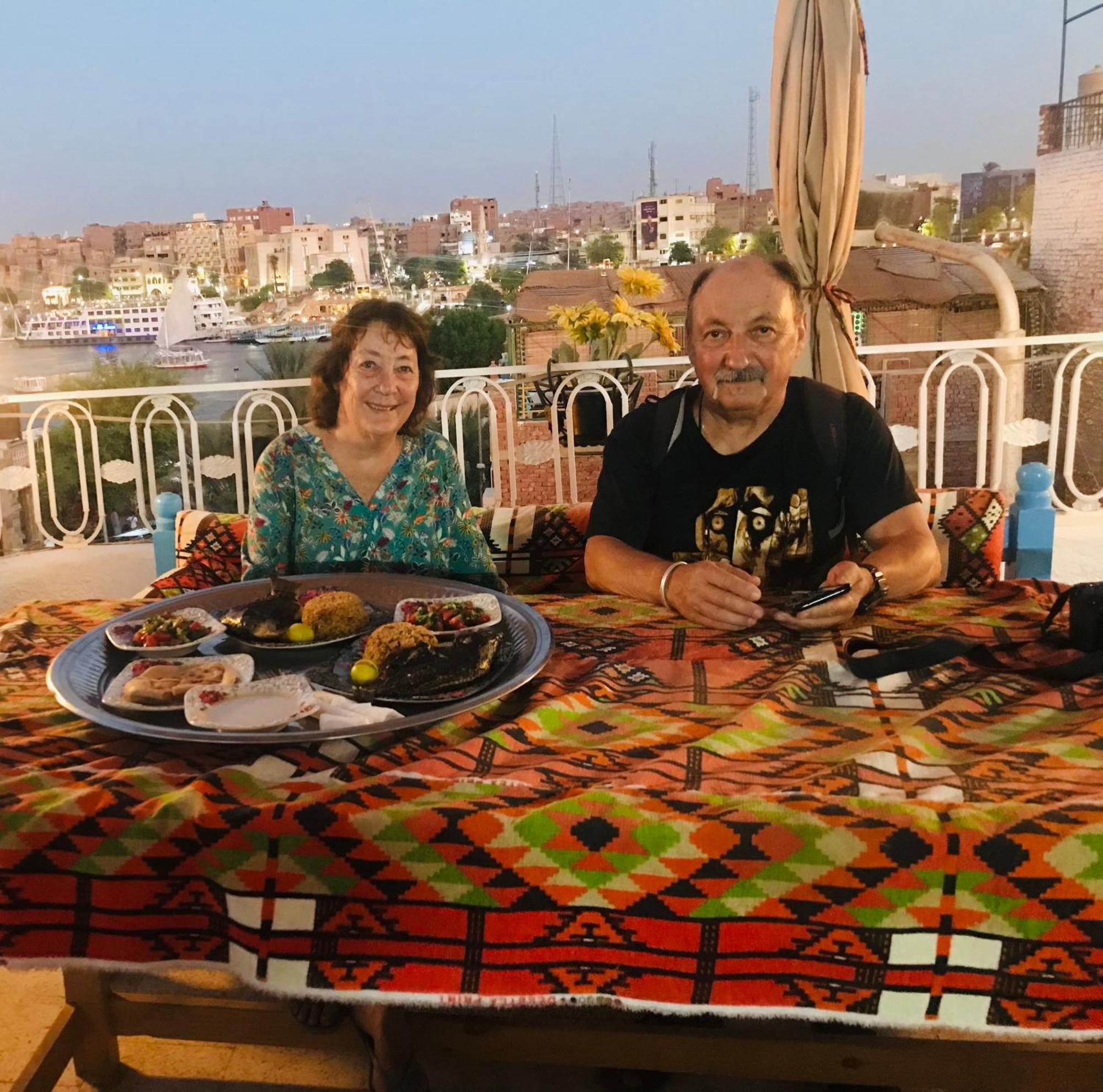 Gamal Robob Nubian Guest House 阿斯旺 外观 照片